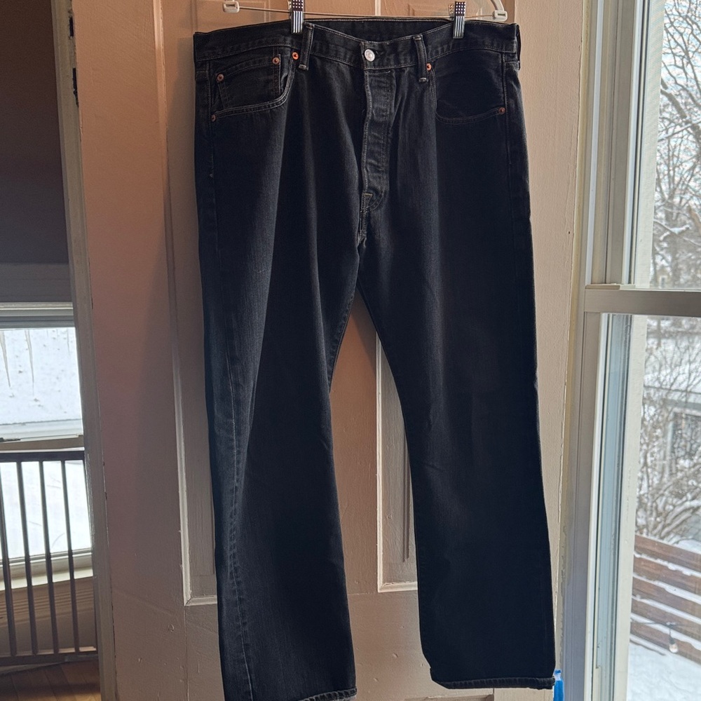 Levi's Men's Relaxed Black Jeans